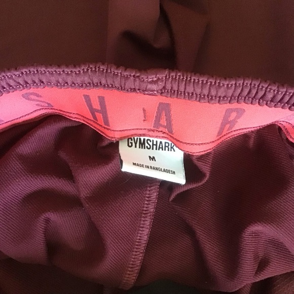 NWOT GYMSHARK SPORT JOGGERS
Slim Fit Baked Maroon - Picture 9 of 9